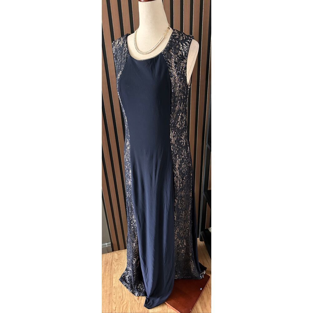 R&M Richards womans dark blue dress size 12P long sleeveless stretchy mother of
